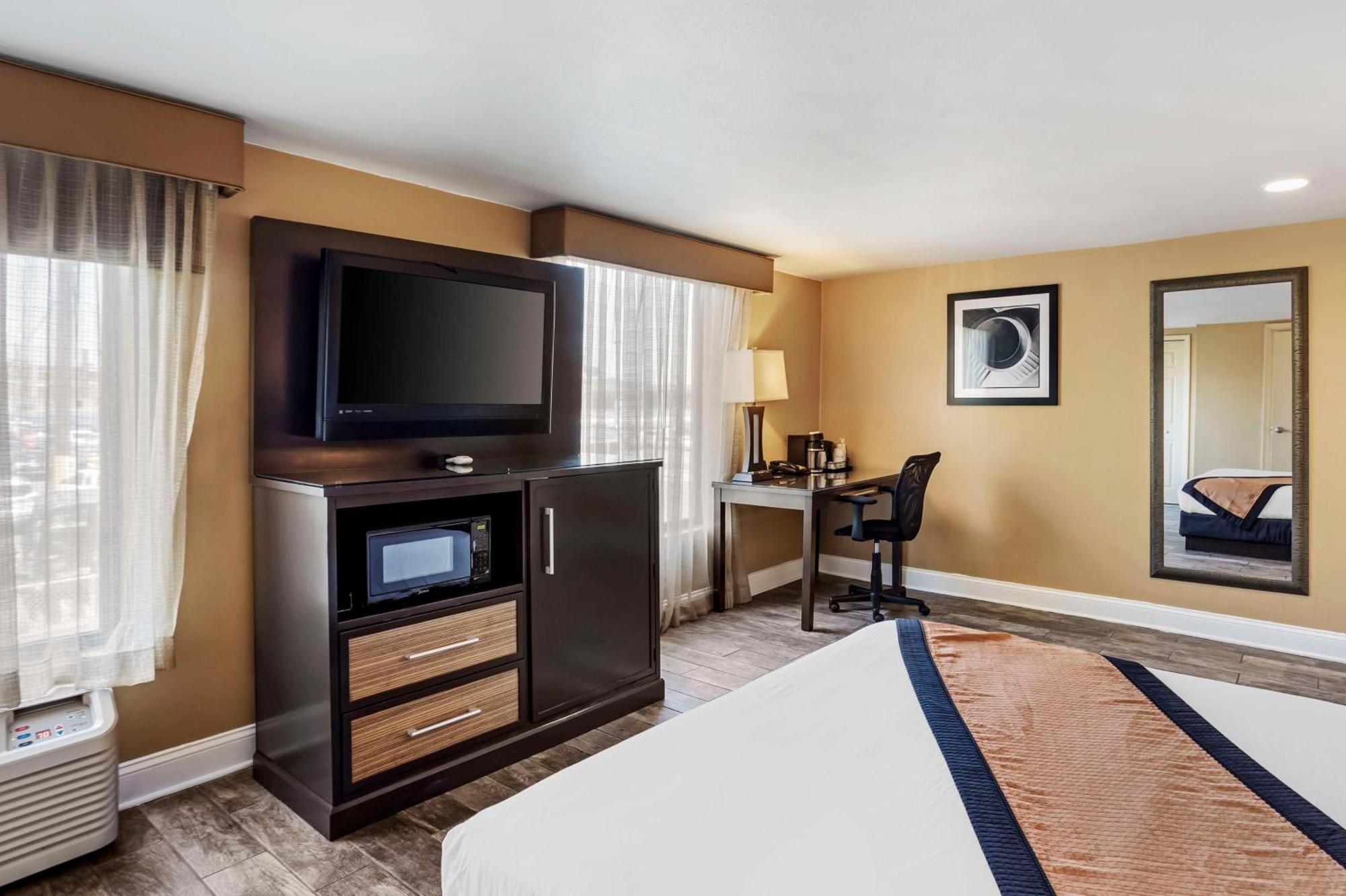 Best Western Plus Newark Airport West Exterior foto