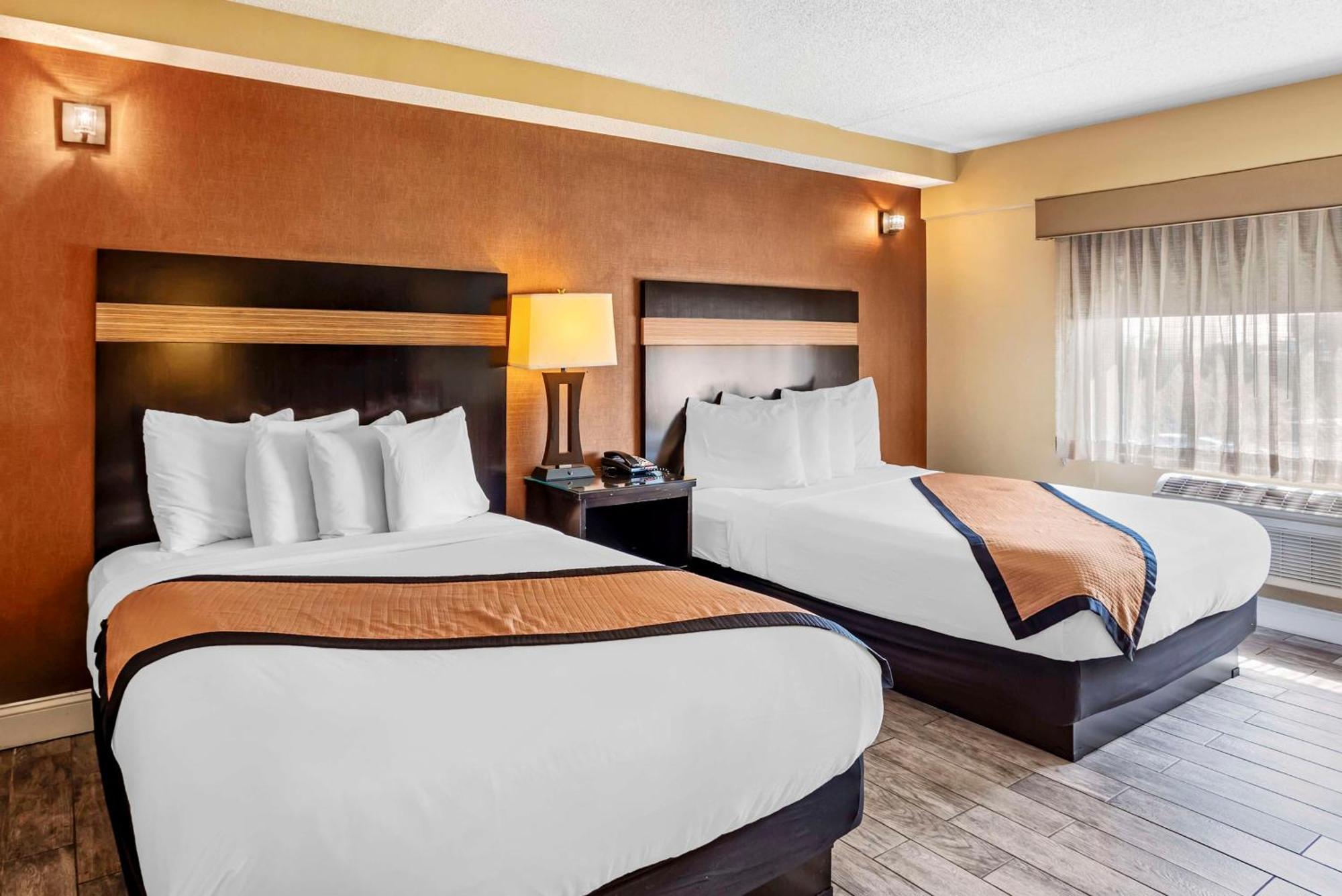 Best Western Plus Newark Airport West Exterior foto