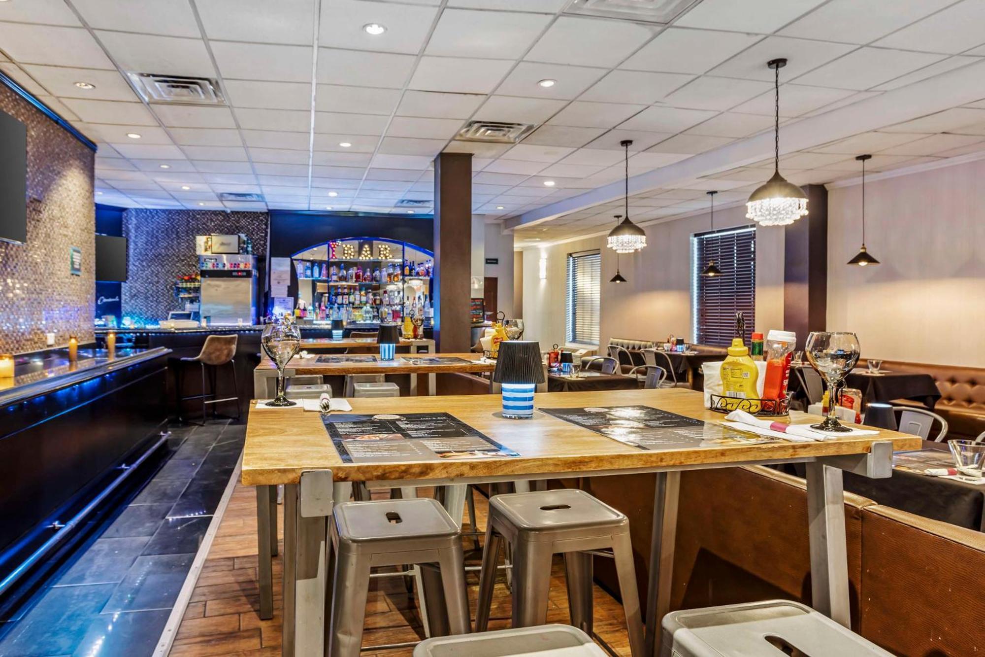 Best Western Plus Newark Airport West Exterior foto